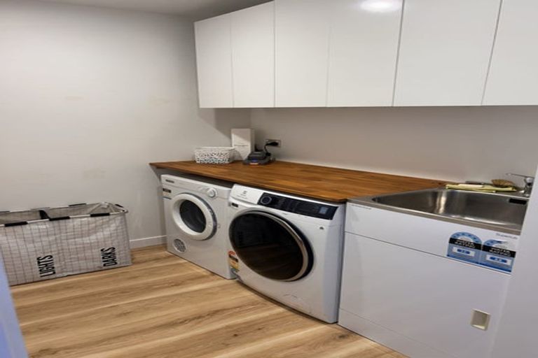 Photo of property in 22 Tiri Road, Manly, Whangaparaoa, 0930