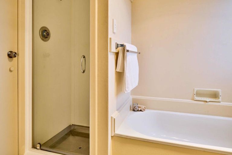 Photo of property in 274a Oxford Terrace, Avalon, Lower Hutt, 5011