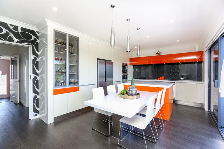 Photo of property in 401 Devon Street East, Strandon, New Plymouth, 4312