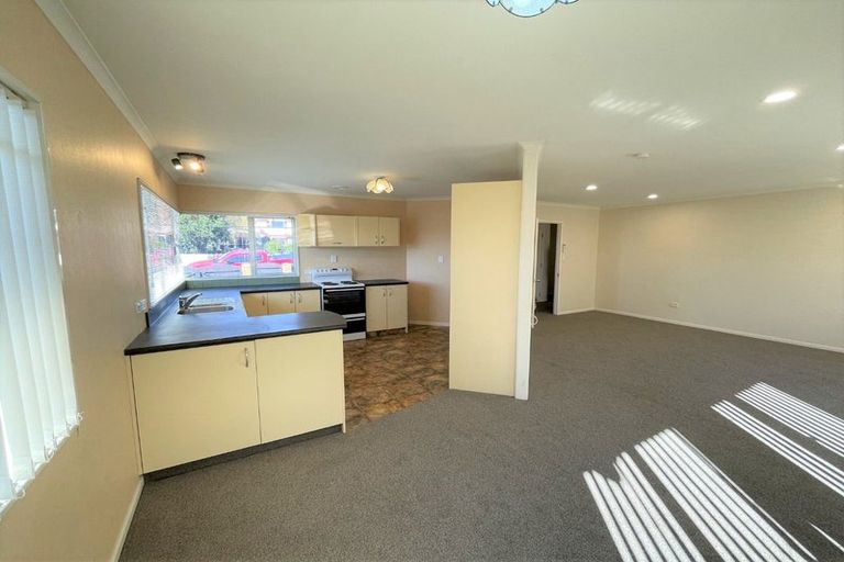 Photo of property in 332a Devon Street West, New Plymouth, 4310