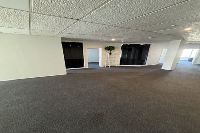 Photo of property in 1/8 Lipman Street, Mount Victoria, Wellington, 6011