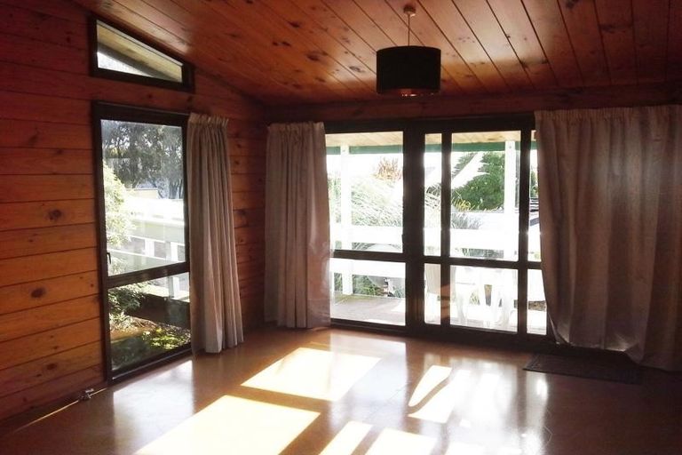 Photo of property in 69 Belt Road, New Plymouth, 4310