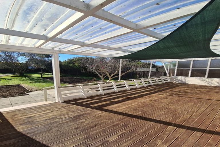 Photo of property in 52 Trafalgar Street, Levin, 5510