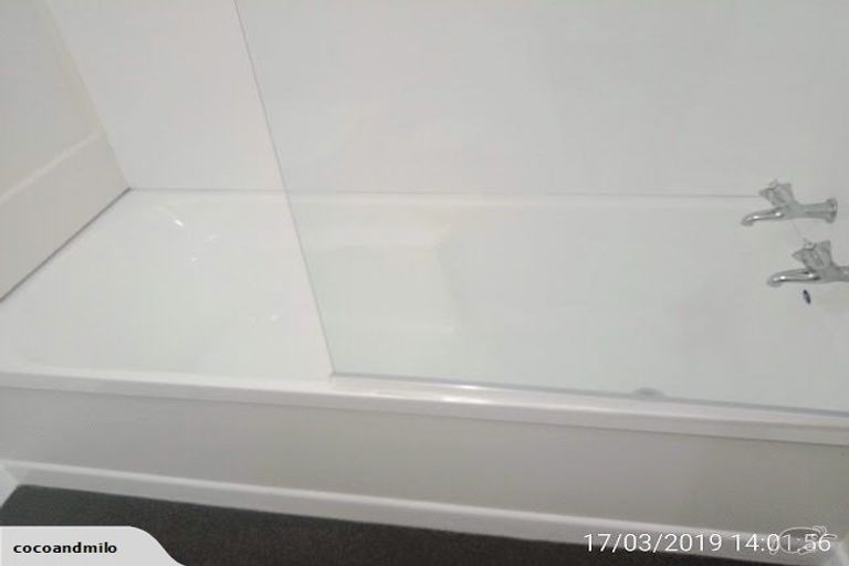 Photo of property in 122 Grafton Road, Roseneath, Wellington, 6011