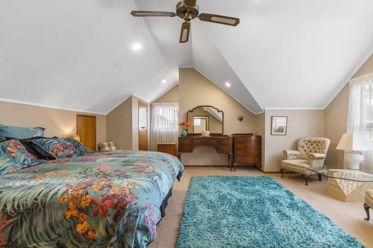 Photo of property in 2/51 Union Road, Howick, Auckland, 2014