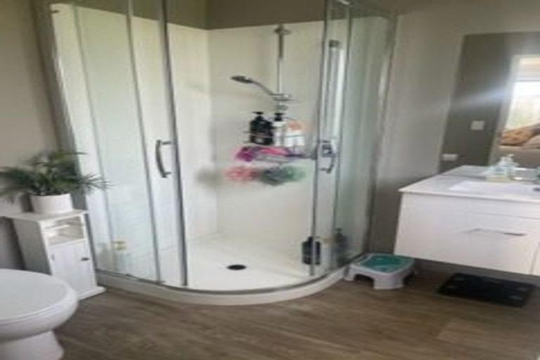 Photo of property in 37 Whittington Drive, Rolleston, 7615