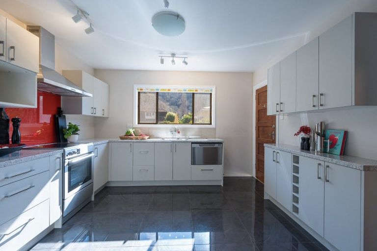 Photo of property in 235 Nile Street, Maitai, Nelson, 7010