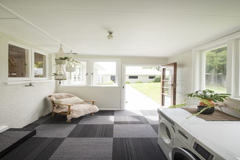 Photo of property in 4 Lynbert Road, Lynmore, Rotorua, 3010