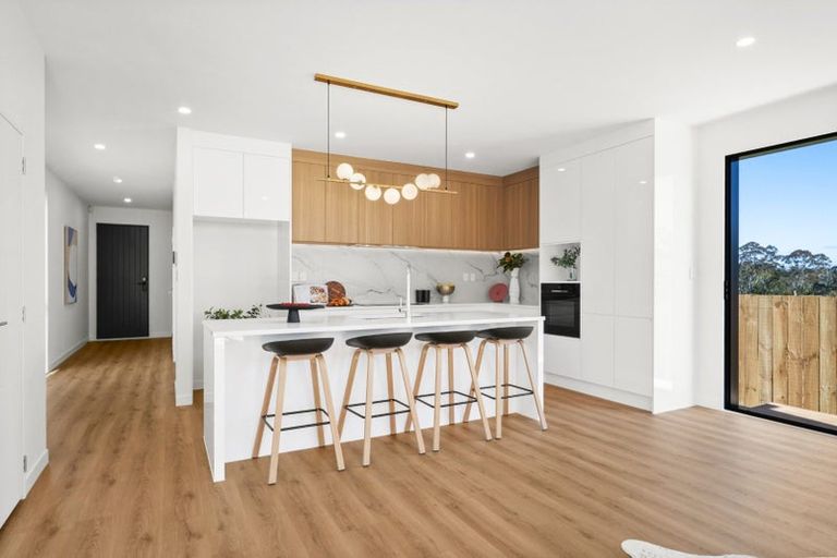 Photo of property in 165 Kerepi Street, Westgate, 0814