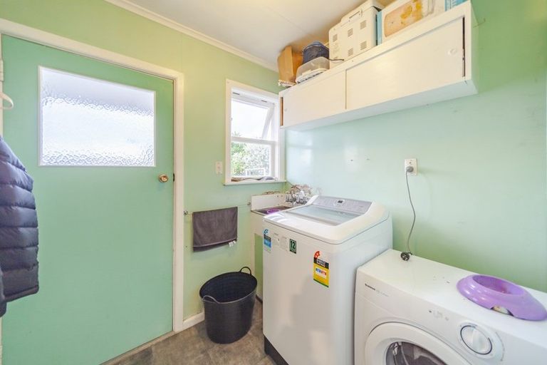 Photo of property in 14 Hitchings Avenue, Onekawa, Napier, 4110