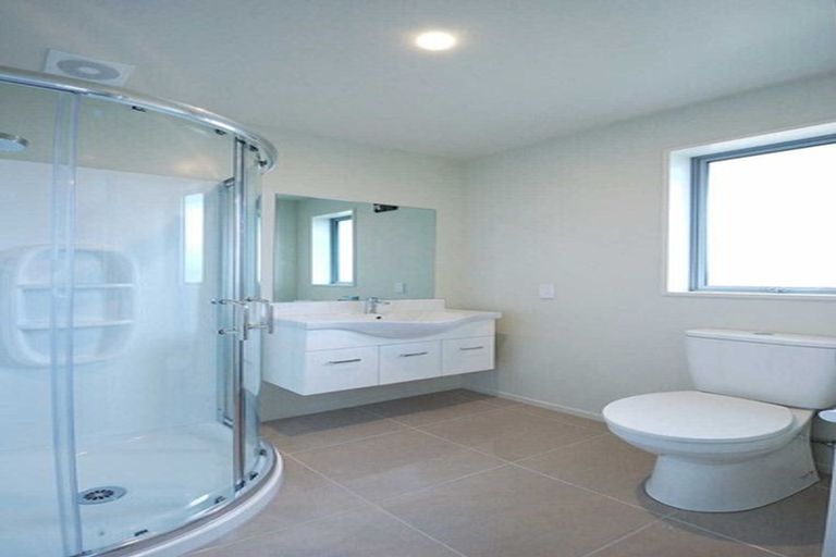 Photo of property in 75 Sutherland Drive, Kaiapoi, 7630