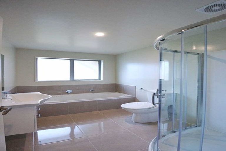 Photo of property in 75 Sutherland Drive, Kaiapoi, 7630