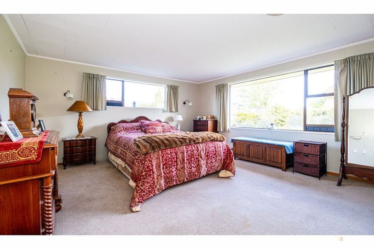 Photo of property in 35 Innes Street, Waimate, 7924