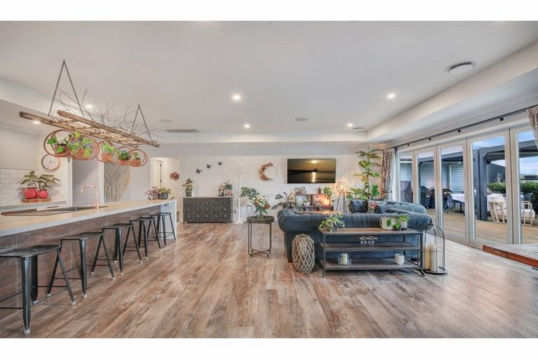 Photo of property in 37 Norris Drive, Swannanoa, Kaiapoi, 7692