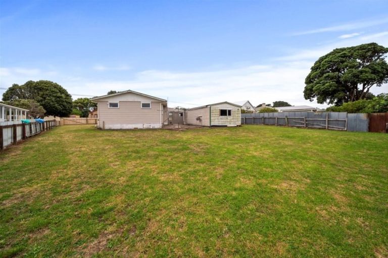 Photo of property in 88 South Road, Manaia, 4612