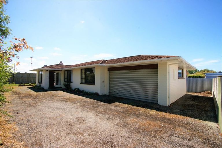 Photo of property in 126 Kippenberger Avenue, Rangiora, 7400