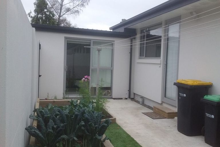 Photo of property in 4/33 Darvel Street, Riccarton, Christchurch, 8011