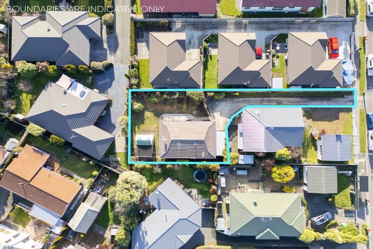 Photo of property in 1/25 Wilsons Road, Saint Martins, Christchurch, 8022