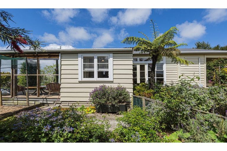 Photo of property in 63 Simpson Road, Ruawai, 0591