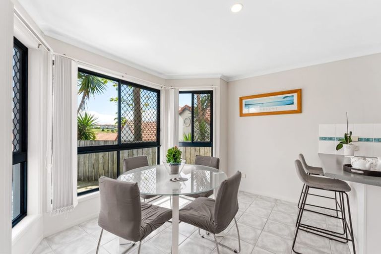 Photo of property in 6c Voyager Drive, Gulf Harbour, Whangaparaoa, 0930