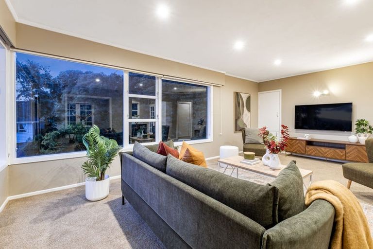 Photo of property in 9 Brora Crescent, Papakowhai, Porirua, 5024