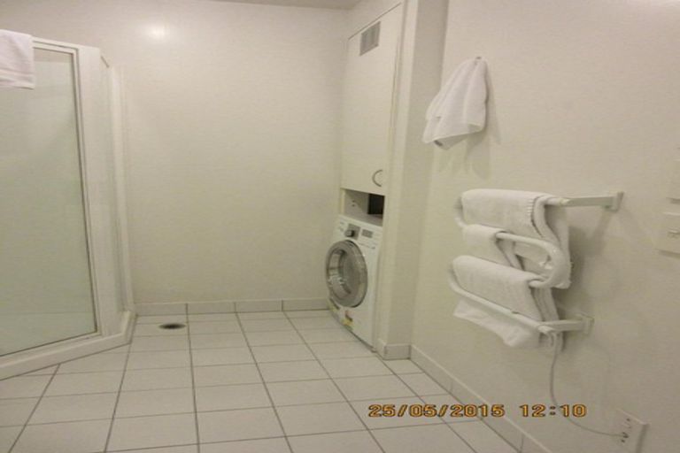 Photo of property in Terrace Garden Apartments, 10a/120 The Terrace, Wellington Central, Wellington, 6011