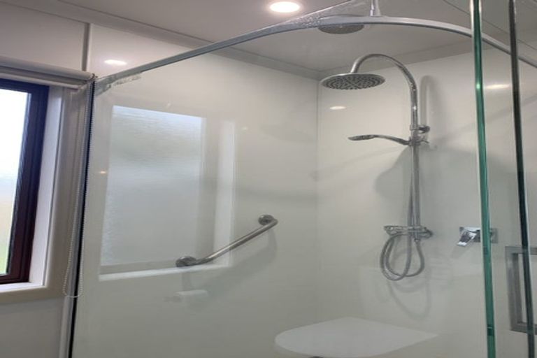 Photo of property in 188 Te Rangitautahanga Road, Turangi, 3334