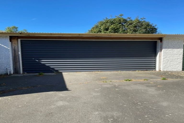 Photo of property in 4a Mundys Road, Dallington, Christchurch, 8061