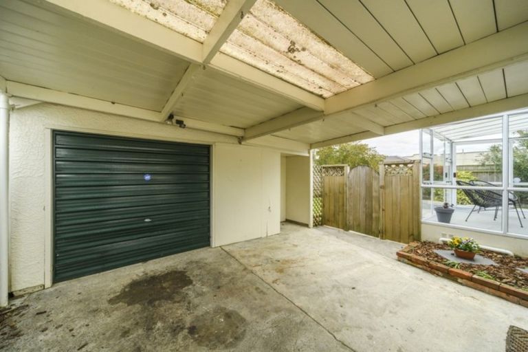 Photo of property in 26 Rangitira Avenue, Palmerston North, 4414
