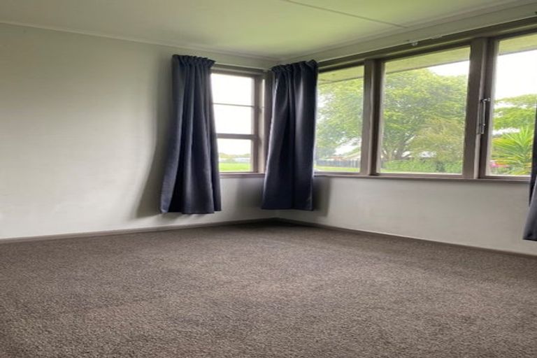 Photo of property in 12 Allen Berry Avenue, Pirimai, Napier, 4112