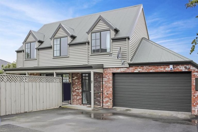 Photo of property in 46d Division Street, Riccarton, Christchurch, 8041