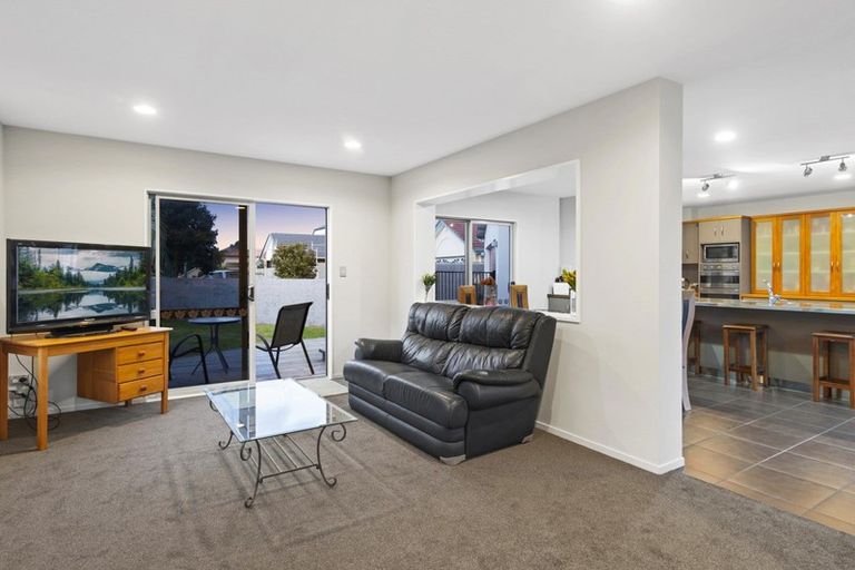 Photo of property in 27 Bermuda Drive, Papamoa Beach, Papamoa, 3118