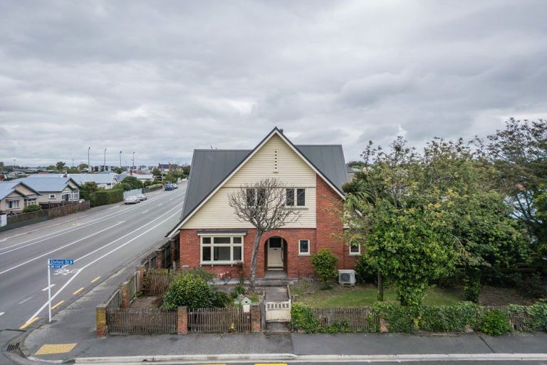 Photo of property in 42 Oxford Street, West End, Timaru, 7910