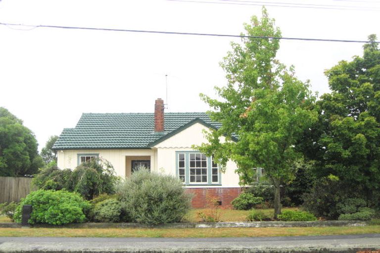 Photo of property in 8 Bampton Street, Dallington, Christchurch, 8061