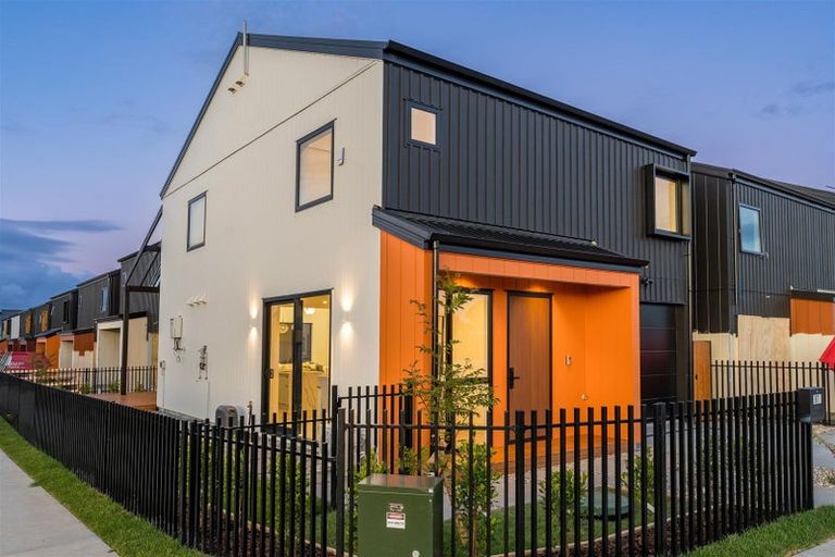 Photo of property in 67 Maungakaraka Road, Karaka, 2580