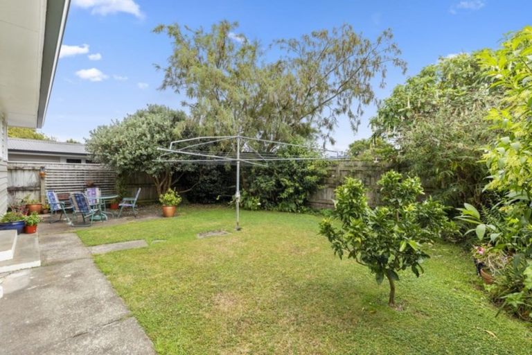 Photo of property in 4 Sullivan Grove, Epuni, Lower Hutt, 5011