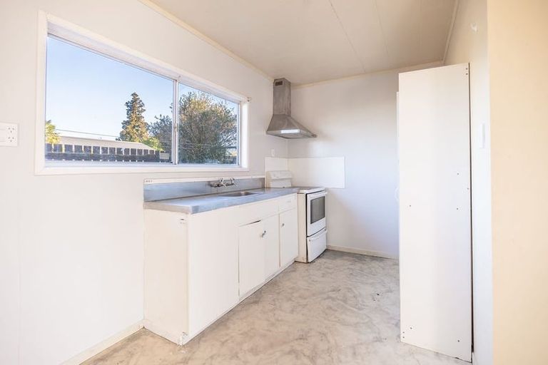 Photo of property in 290 Malfroy Road, Pomare, Rotorua, 3015