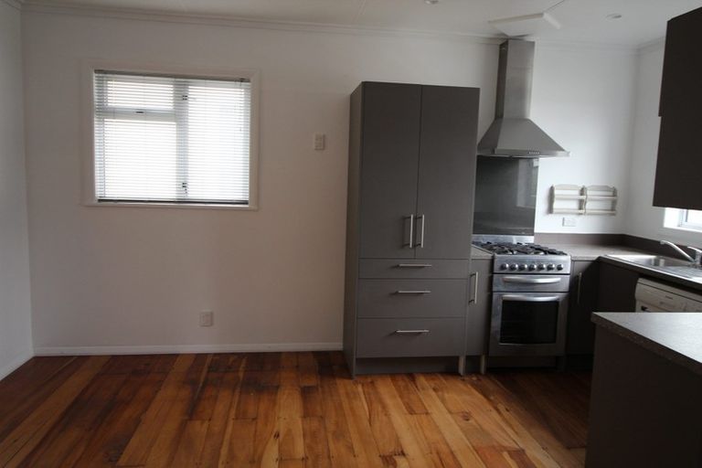 Photo of property in 39 Manawatu Street, Hokowhitu, Palmerston North, 4410