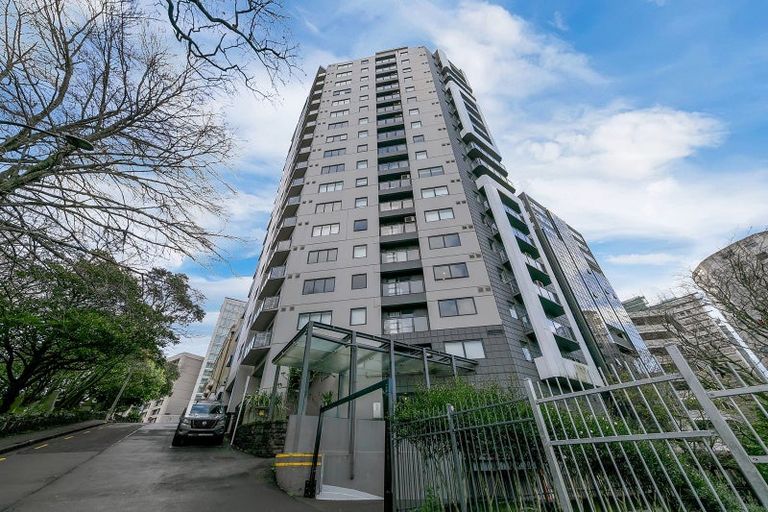 Photo of property in St Martins Waldorf Apartments, 2c/6 Saint Martins Lane, Grafton, Auckland, 1010