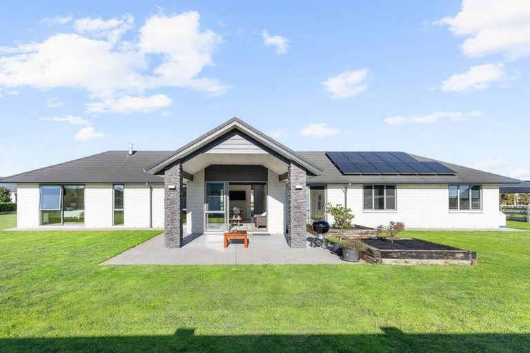 Photo of property in 51 Baxter Michael Crescent, Cambridge, 3434