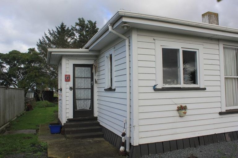 Photo of property in 10 Orchard East Road, Ngatea, 3503