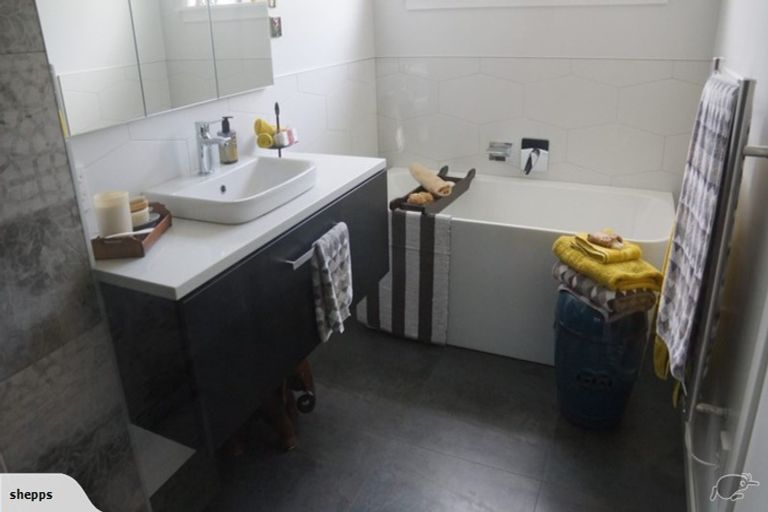 Photo of property in 223 Powderham Street, New Plymouth, 4310