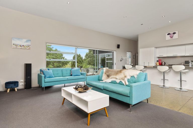 Photo of property in 71 Norm Freeman Drive, Te Puke, 3119