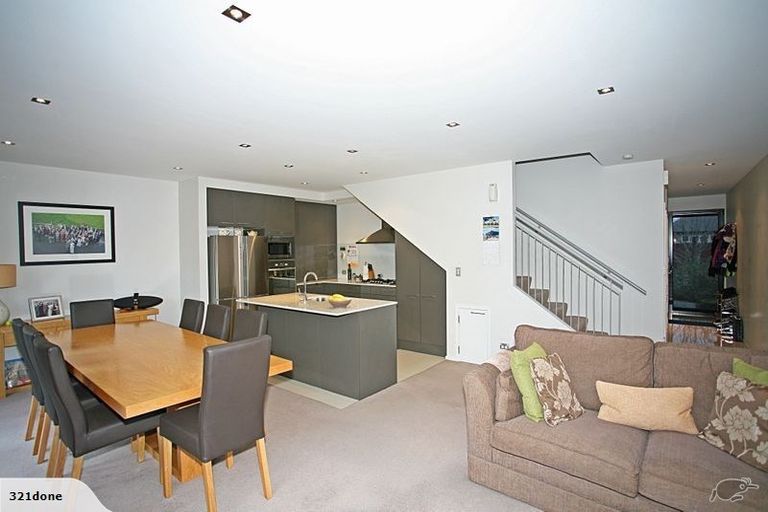 Photo of property in 16 Country Club Terrace, Northwood, Christchurch, 8051