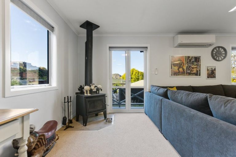 Photo of property in 15 Aronui Road, Bridge Hill, Alexandra, 9320