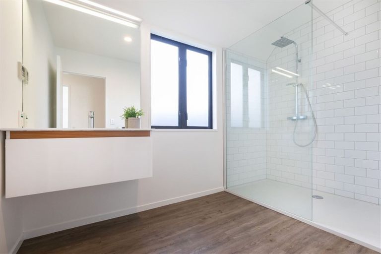 Photo of property in 12/126 Idris Road, Strowan, Christchurch, 8052