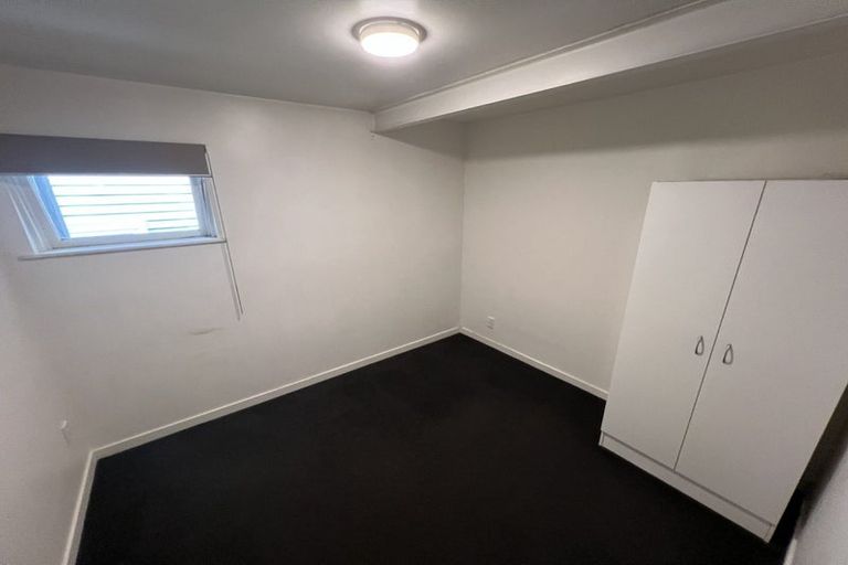 Photo of property in 2/239 Adelaide Road, Newtown, Wellington, 6021