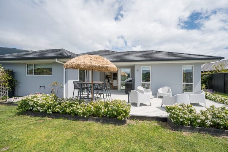 Photo of property in 16b Huntaway Close, Stoke, Nelson, 7011