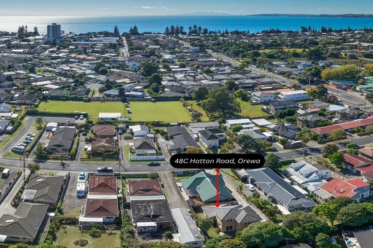 Photo of property in 48c Hatton Road, Orewa, 0931