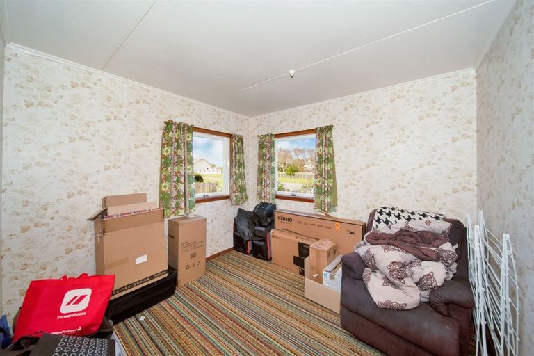 Photo of property in 39 Patu-kukupa Street, Manaia, 4612